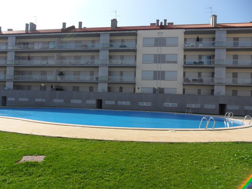Alojamentos Campo & Mar - T1 Com Piscina Sao Martinho do Porto Εξωτερικό φωτογραφία