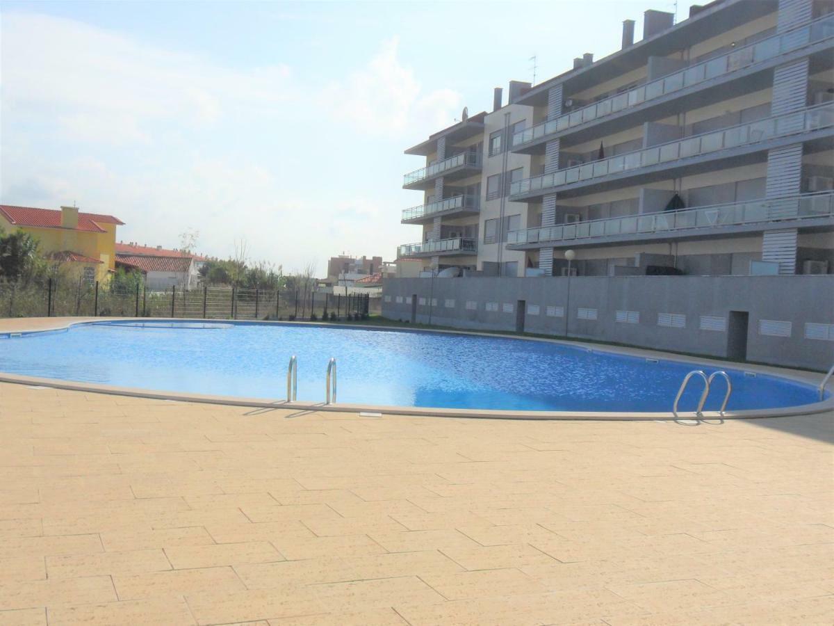 Alojamentos Campo & Mar - T1 Com Piscina Sao Martinho do Porto Εξωτερικό φωτογραφία