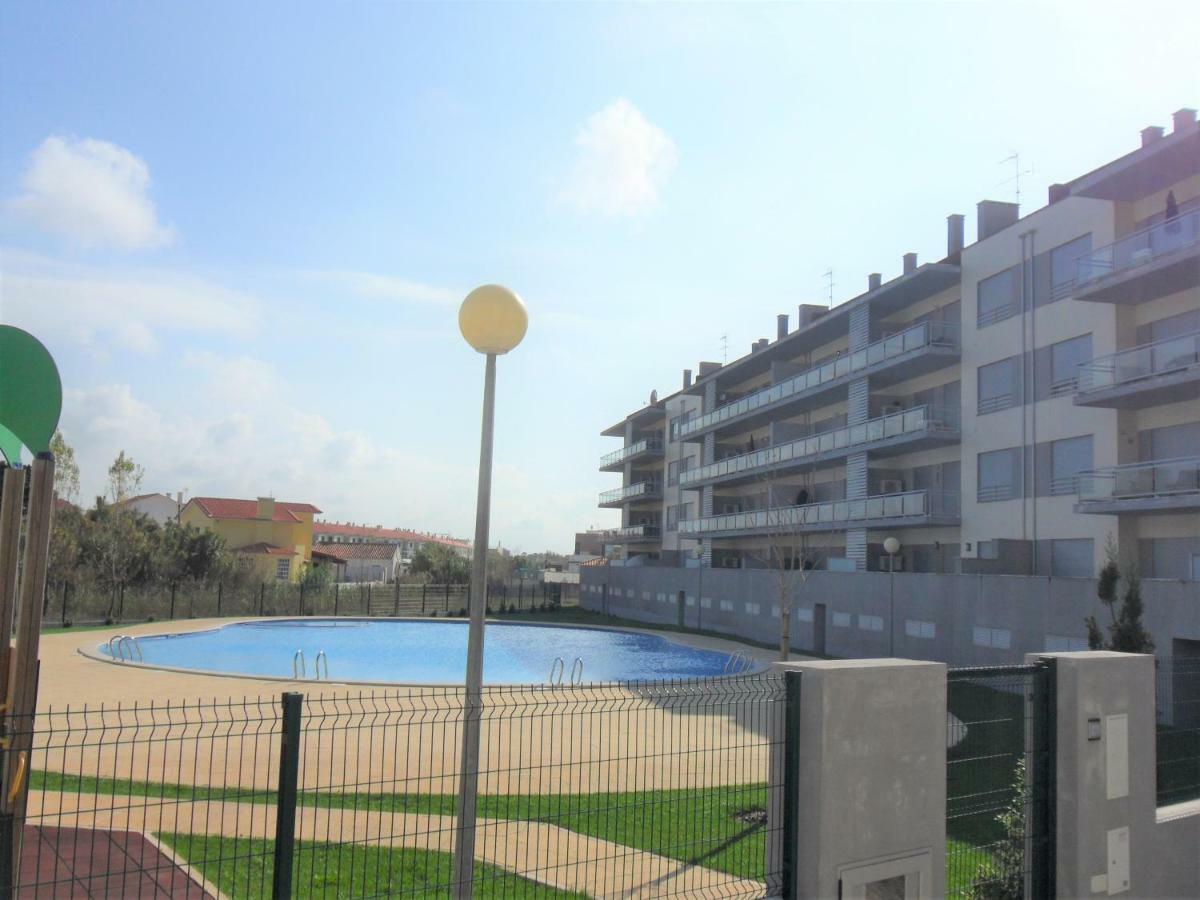 Alojamentos Campo & Mar - T1 Com Piscina Sao Martinho do Porto Εξωτερικό φωτογραφία